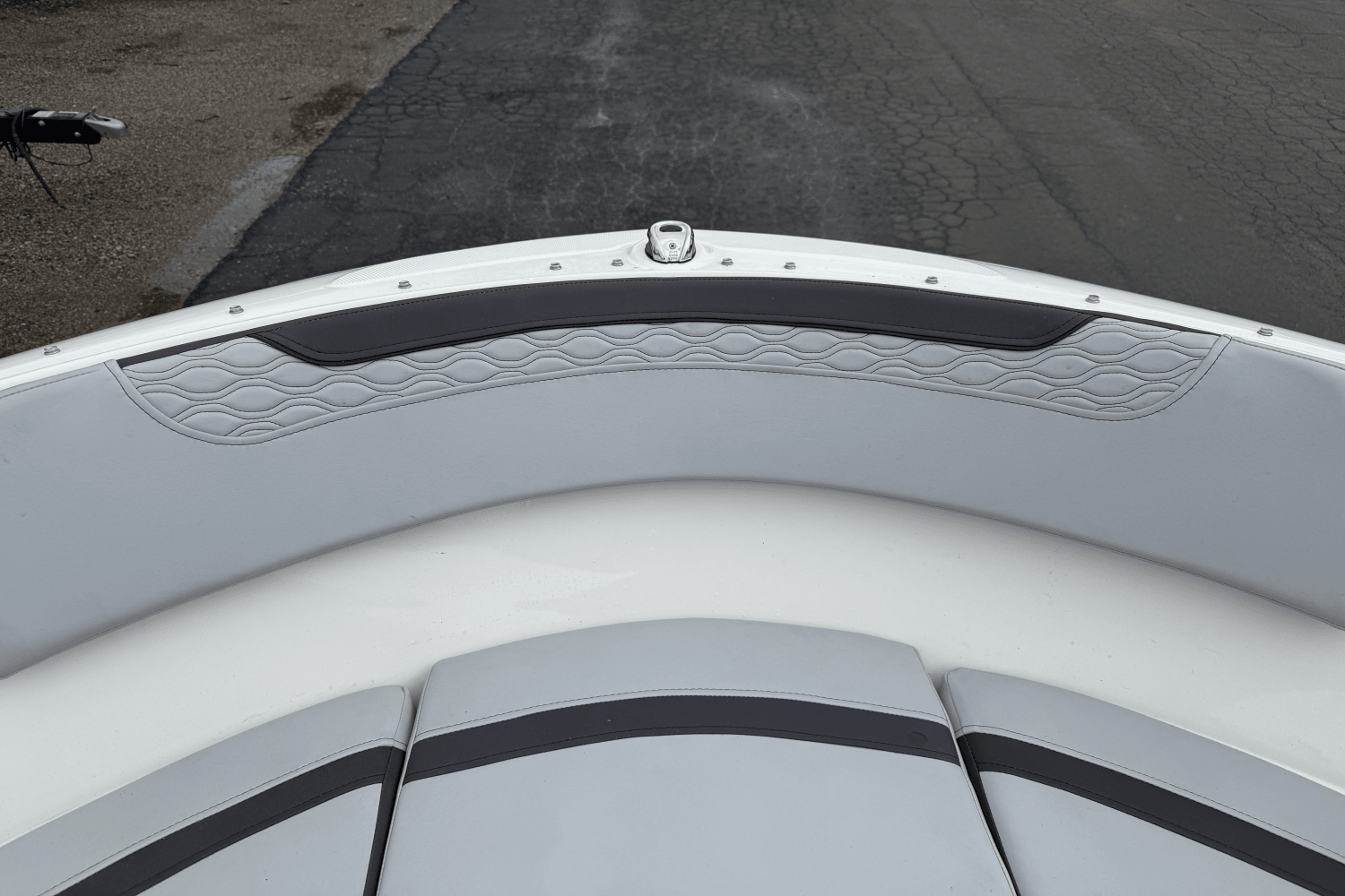 Slide: The Image of Bayliner M17 2023 - 25