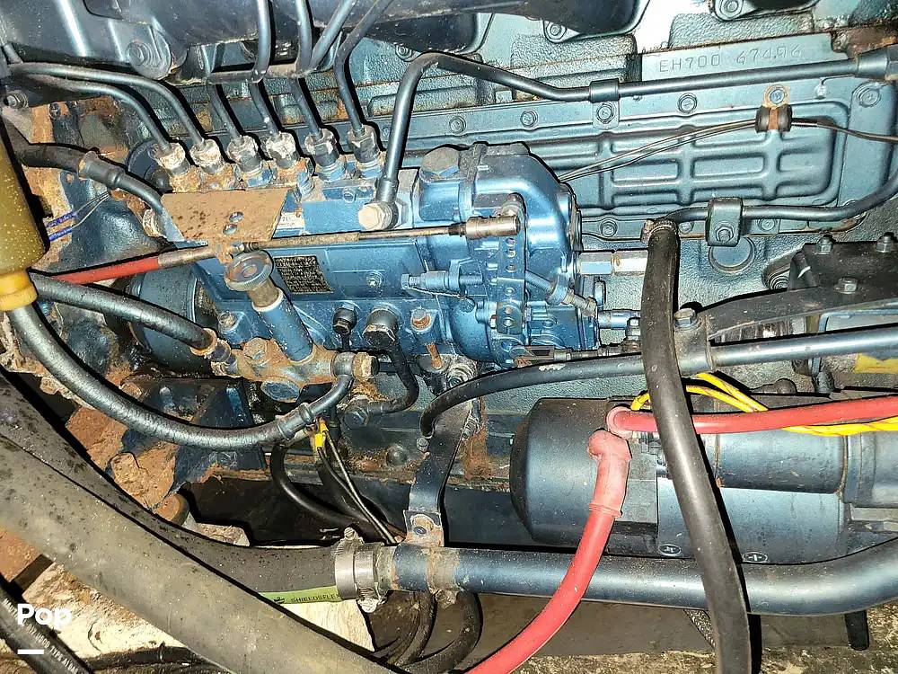 Slide: The Image of Bayliner Motoryacht 3870 1987 - 15413703