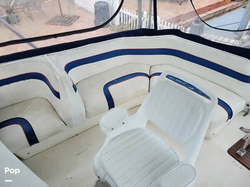 Slide: The Image of Bayliner Motoryacht 3870 1987 - 15413710