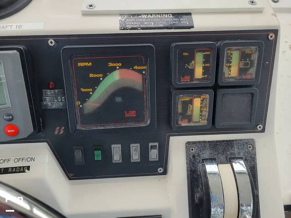 Slide: The Image of Bayliner Motoryacht 3870 1987 - 15413715