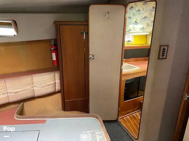 Slide: The Image of Bayliner Motoryacht 3870 1987 - 15413733