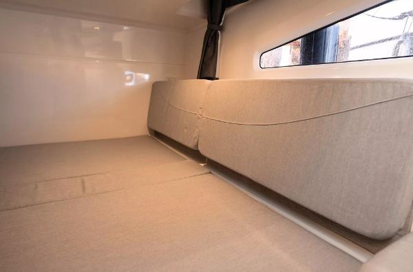Slide: The Image of Bayliner T29 Explorer 2024 - 4