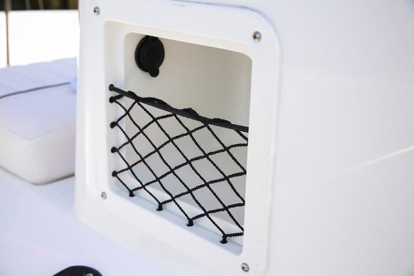 Slide: The Image of Bayliner Trophy 18 Element 2023 - 2