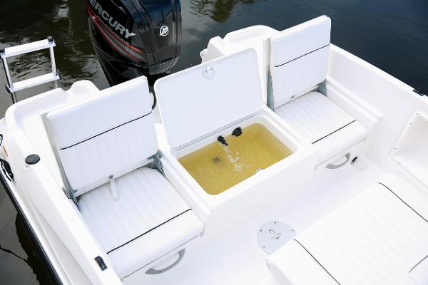 Slide: The Image of Bayliner Trophy 18 Element 2023 - 4