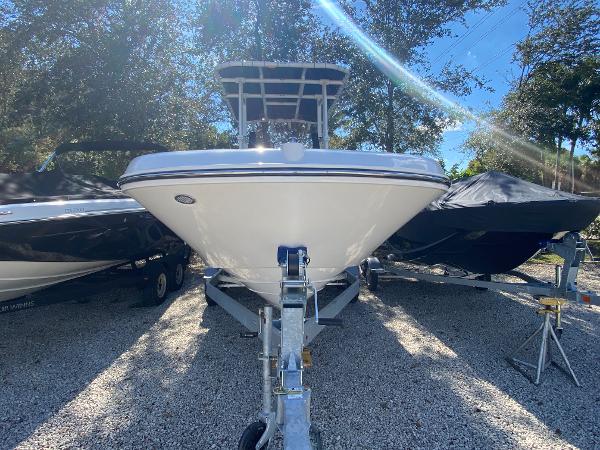 Slide: The Image of Bayliner Trophy 20 CX 2022 - 2