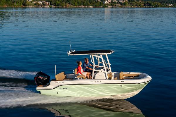 Slide: The Image of Bayliner Trophy 20 CX 2024 - 11