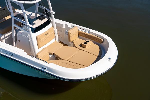 Slide: The Image of Bayliner Trophy 20 CX 2024 - 5