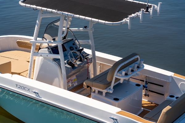 Slide: The Image of Bayliner Trophy 20 CX 2024 - 6