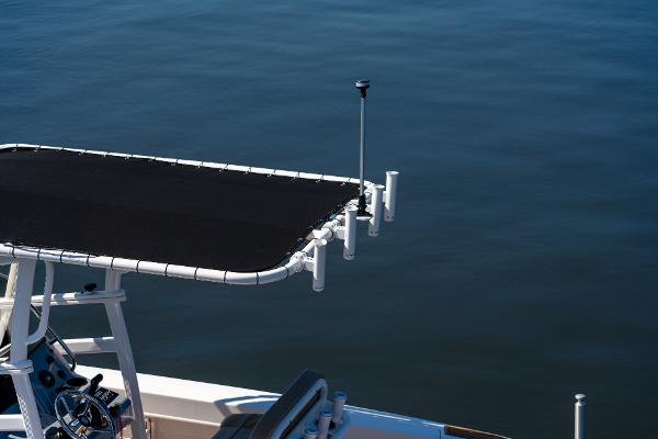 Slide: The Image of Bayliner Trophy 20 CX 2024 - 8