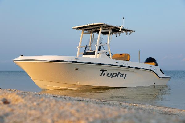 Slide: The Image of Bayliner TROPHY 22 CX 2023 - 0