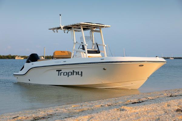 Slide: The Image of Bayliner TROPHY 22 CX 2023 - 1