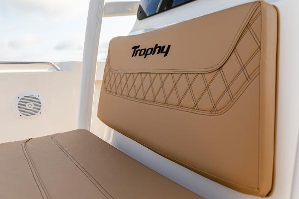 Slide: The Image of Bayliner TROPHY 22 CX 2023 - 9