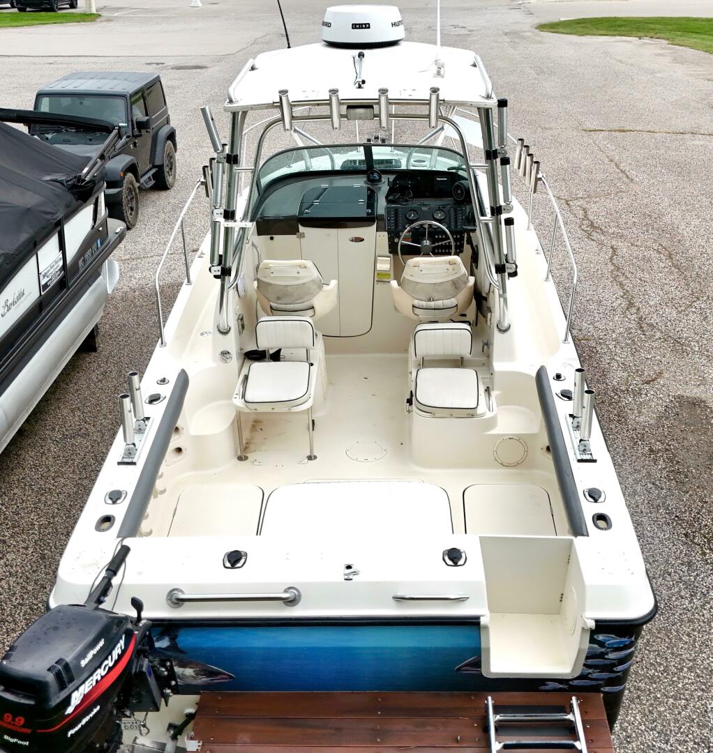 Slide: The Image of Bayliner Trophy 2352 WA 2001 - 4731026