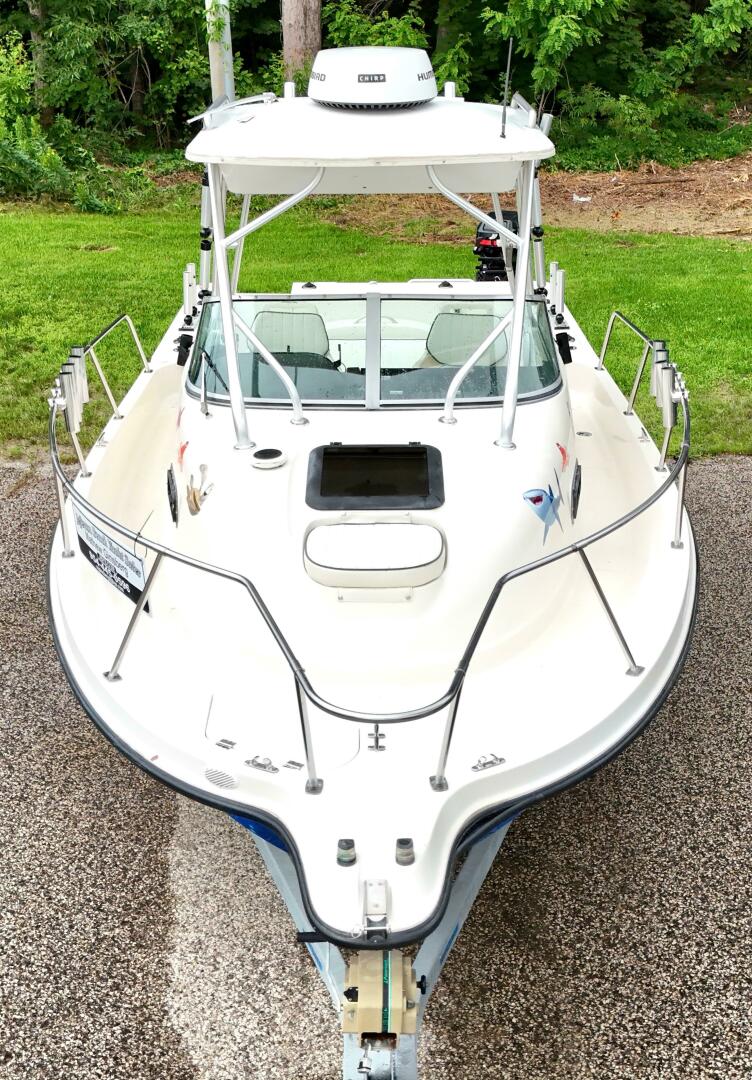 Slide: The Image of Bayliner Trophy 2352 WA 2001 - 4731027