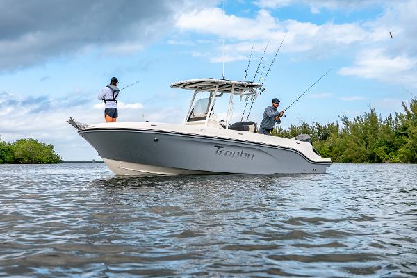 Slide: The Image of Bayliner Trophy 24 CC 2022 - 0