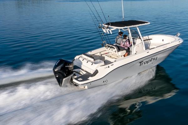 Slide: The Image of Bayliner Trophy 24 CC 2023 - 2