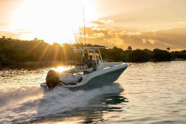Slide: The Image of Bayliner Trophy 24 CC 2023 - 7