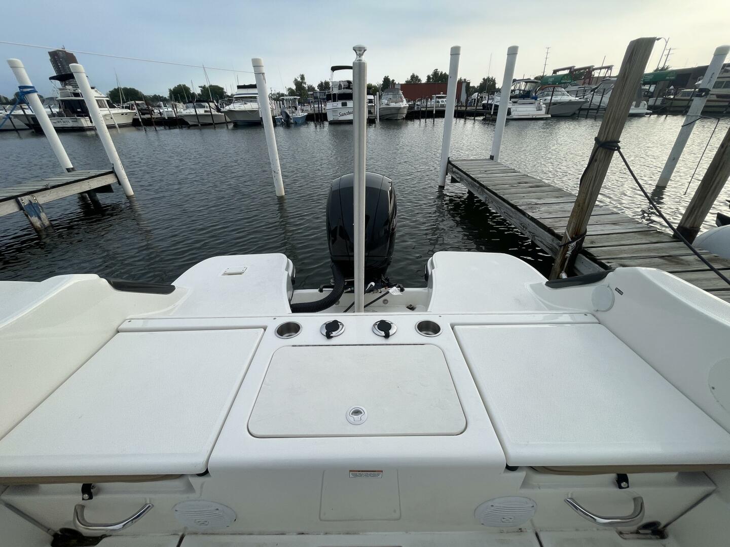 Slide: The Image of Bayliner Trophy T22 Center Console 2023 - 4802729