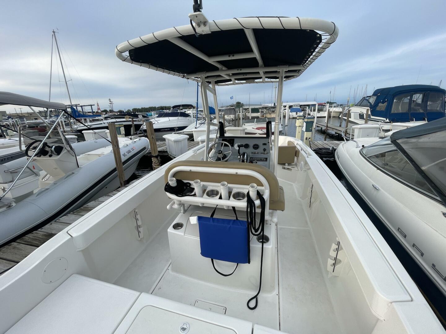 Slide: The Image of Bayliner Trophy T22 Center Console 2023 - 4802730