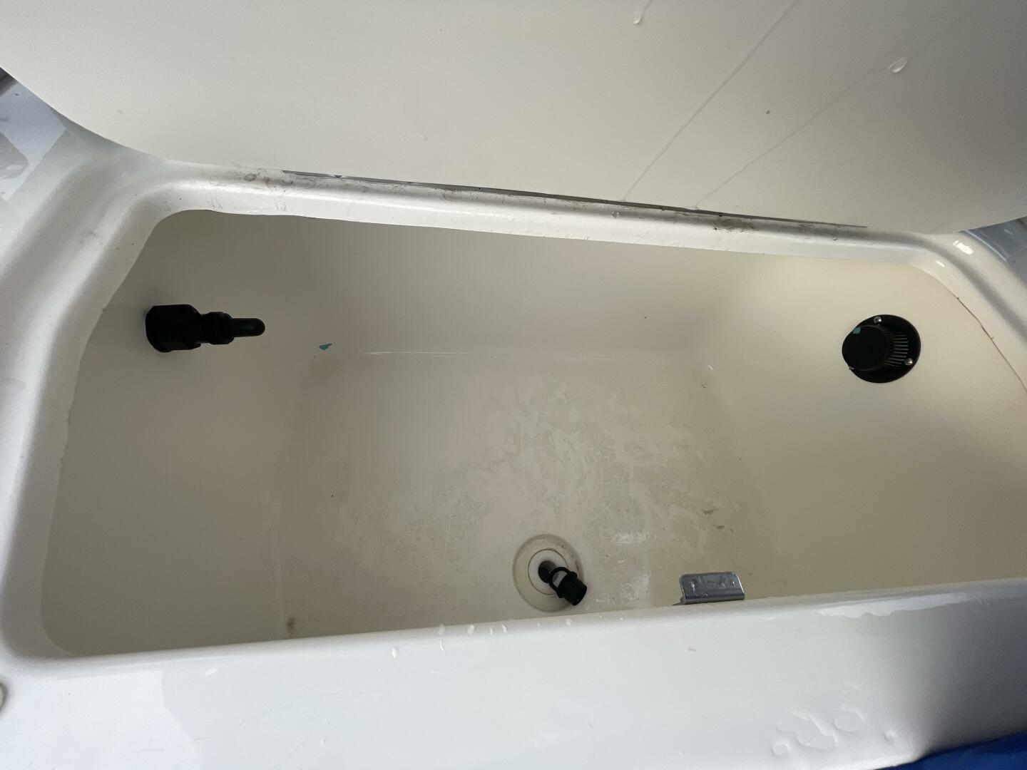 Slide: The Image of Bayliner Trophy T22 Center Console 2023 - 4802731