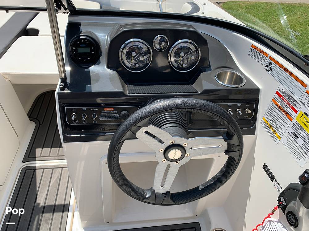 Slide: The Image of Bayliner VR4 2021 - 14633385