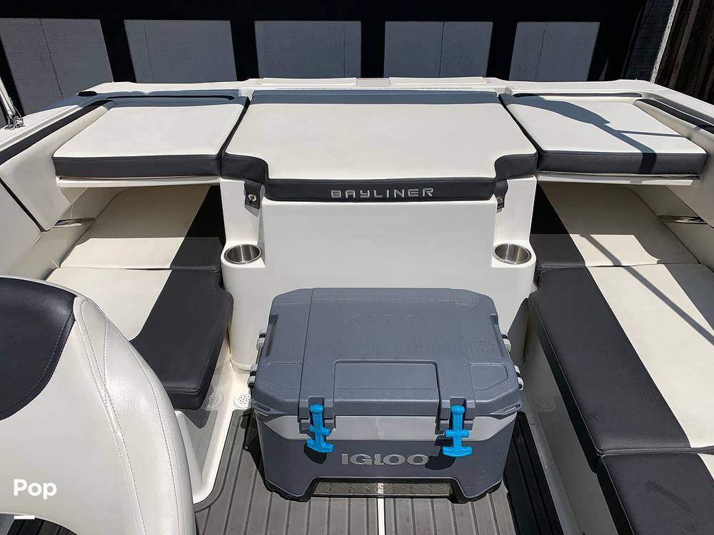Slide: The Image of Bayliner VR4 2021 - 14633389