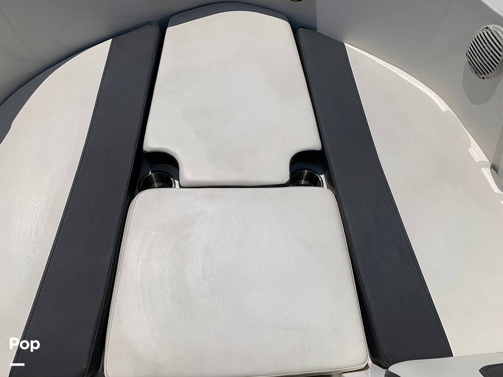 Slide: The Image of Bayliner VR4 2021 - 14633399
