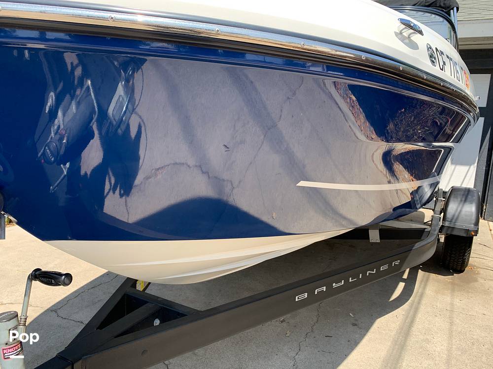 Slide: The Image of Bayliner VR4 2021 - 14633378