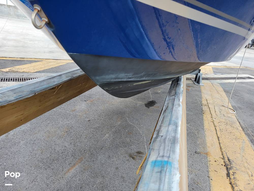 Slide: The Image of Bayliner VR4 2021 - 45
