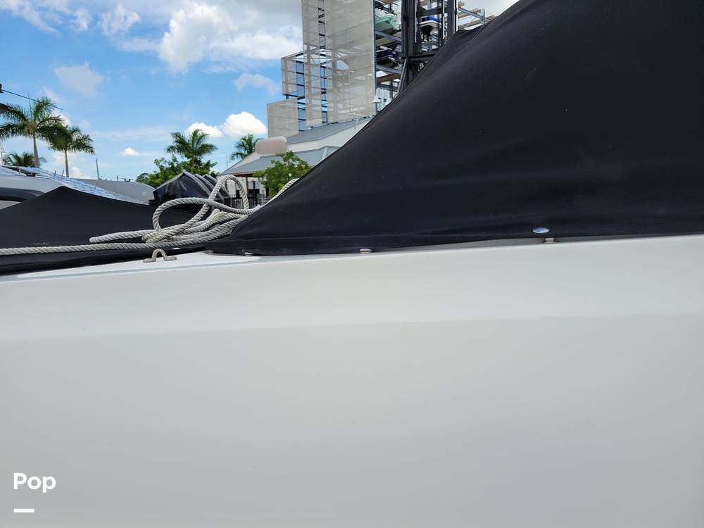 Slide: The Image of Bayliner VR4 2021 - 59