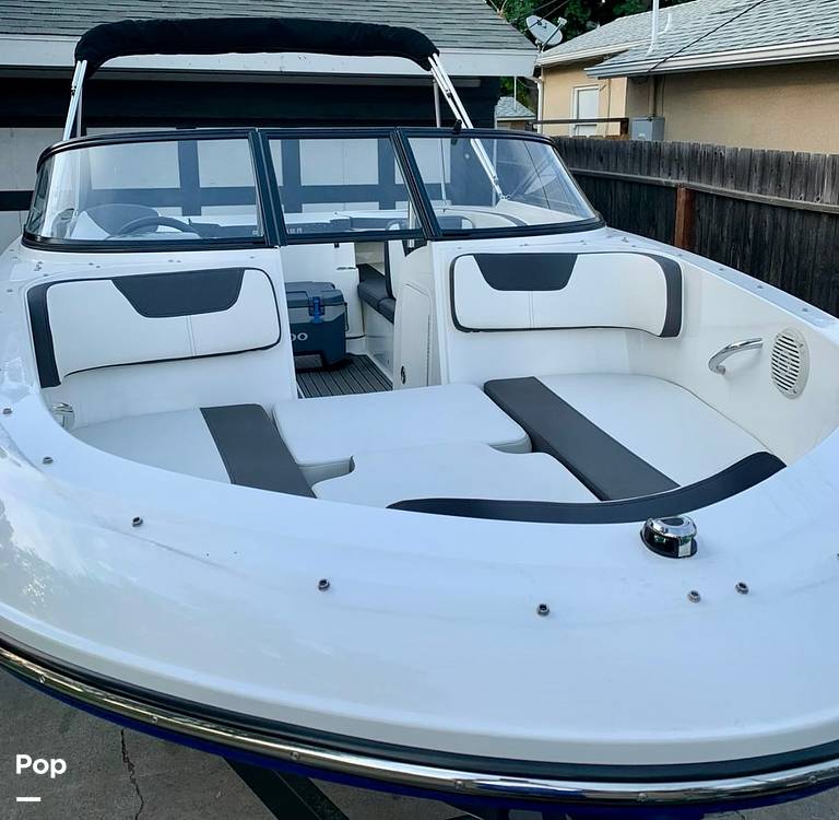 Slide: The Image of Bayliner VR4 2021 - 14633616
