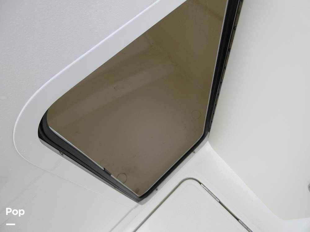 Slide: The Image of Bayliner VR4 2024 - 15451753