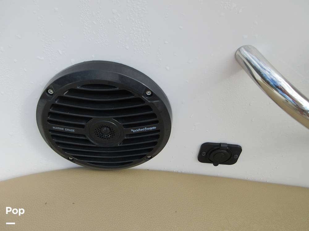 Slide: The Image of Bayliner VR4 2024 - 15451921