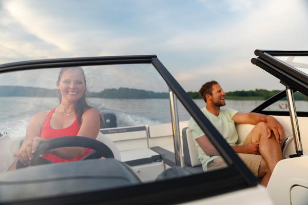 Slide: The Image of Bayliner VR4 OB 2023 - 2