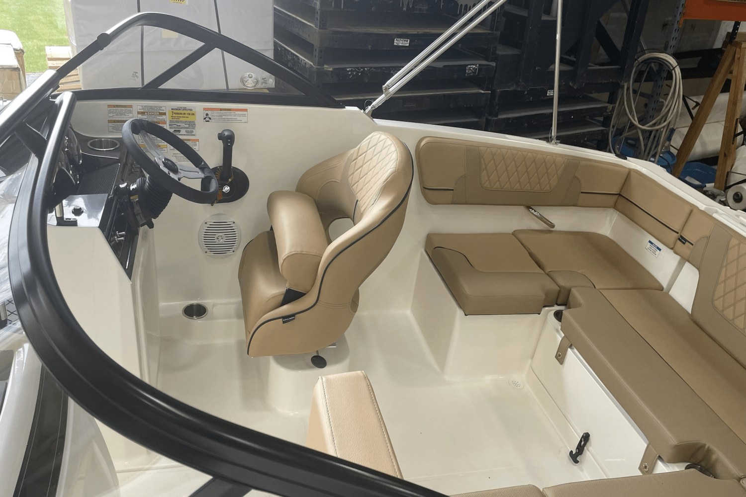 Slide: The Image of Bayliner VR4OB 2025 - 19