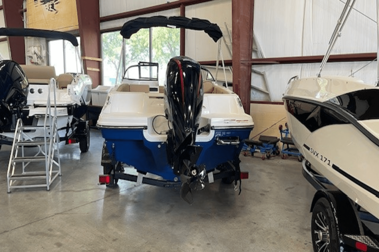 Slide: The Image of Bayliner VR4OB 2025 - 20