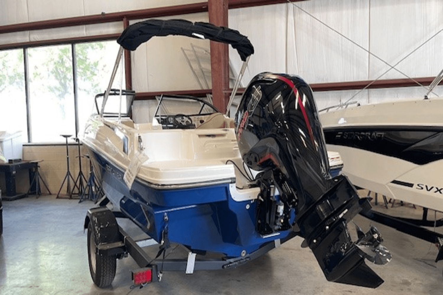 Slide: The Image of Bayliner VR4OB 2025 - 21