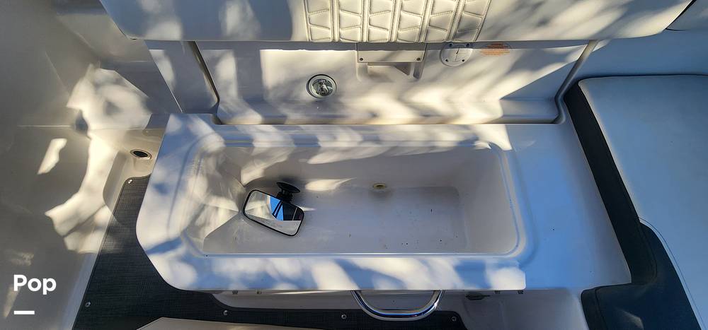 Slide: The Image of Bayliner VR5 2019 - 101
