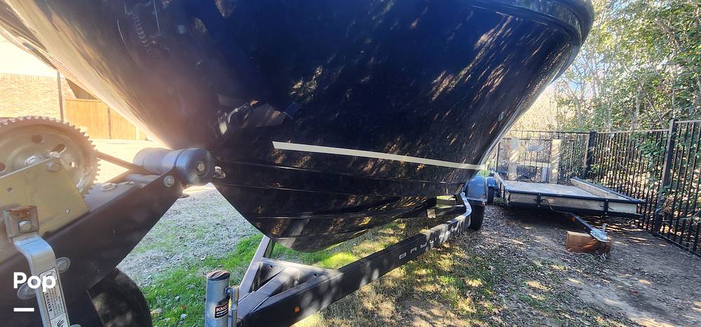 Slide: The Image of Bayliner VR5 2019 - 31