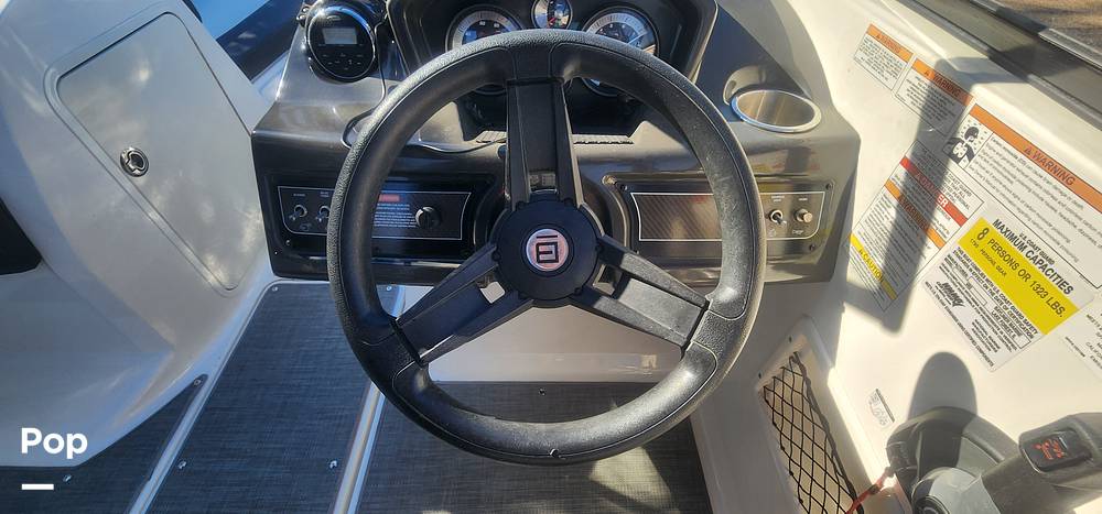 Slide: The Image of Bayliner VR5 2019 - 57