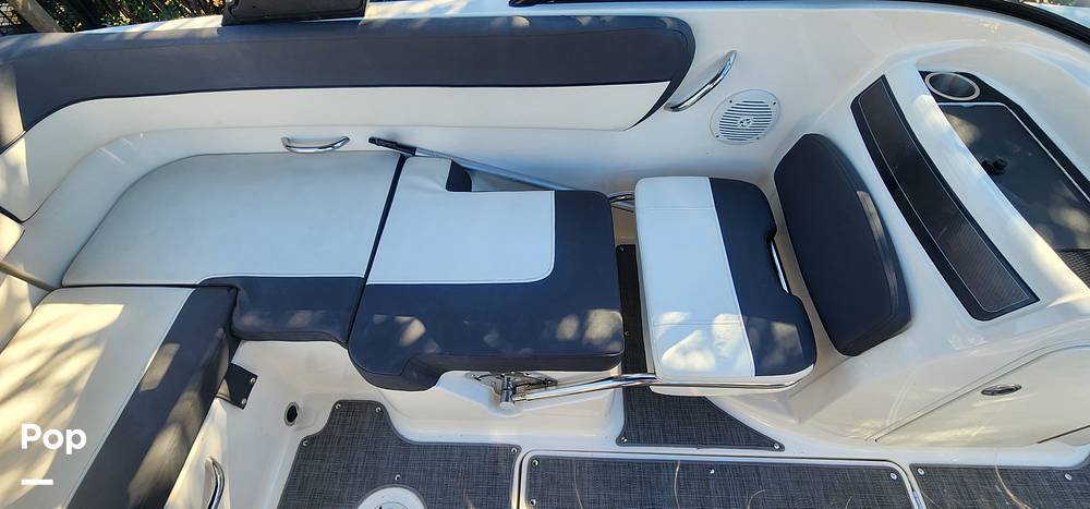 Slide: The Image of Bayliner VR5 2019 - 97