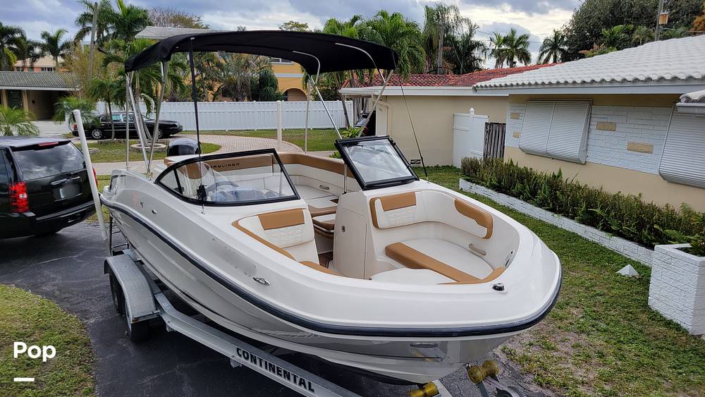 Slide: The Image of Bayliner VR5 2020 - 118