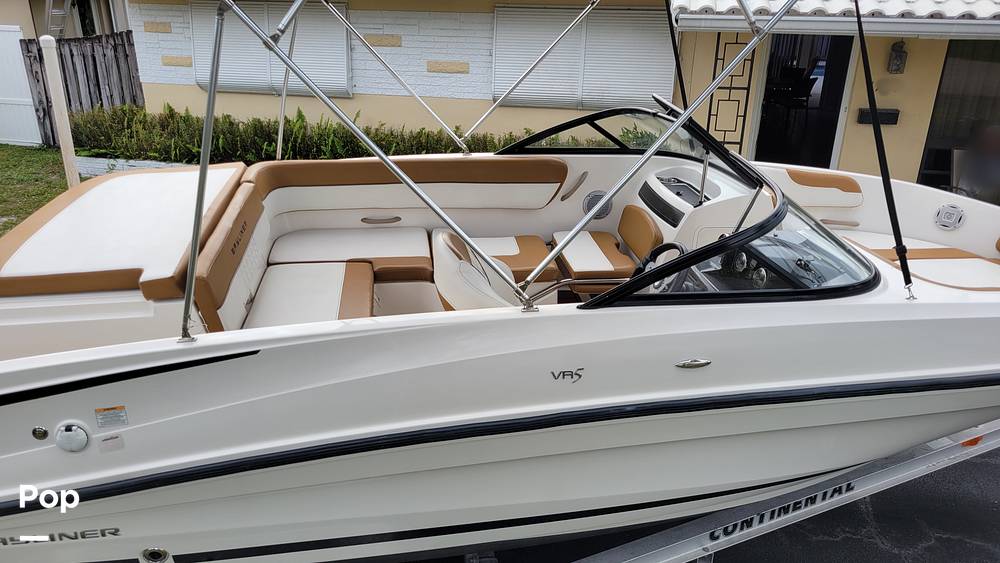 Slide: The Image of Bayliner VR5 2020 - 121