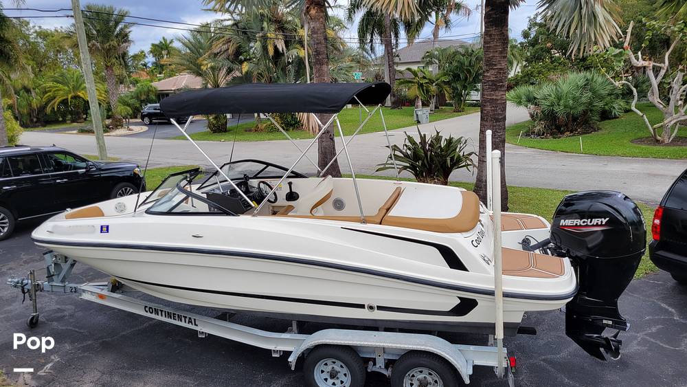 Slide: The Image of Bayliner VR5 2020 - 5
