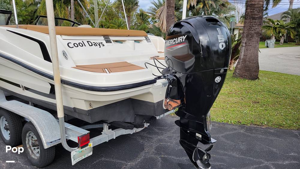 Slide: The Image of Bayliner VR5 2020 - 63