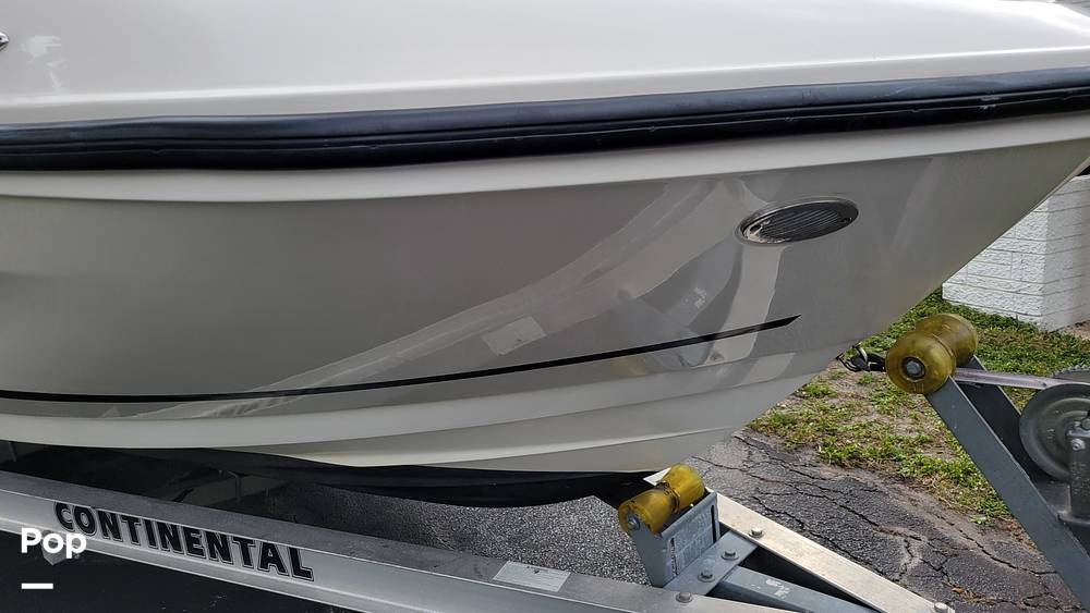 Slide: The Image of Bayliner VR5 2020 - 68