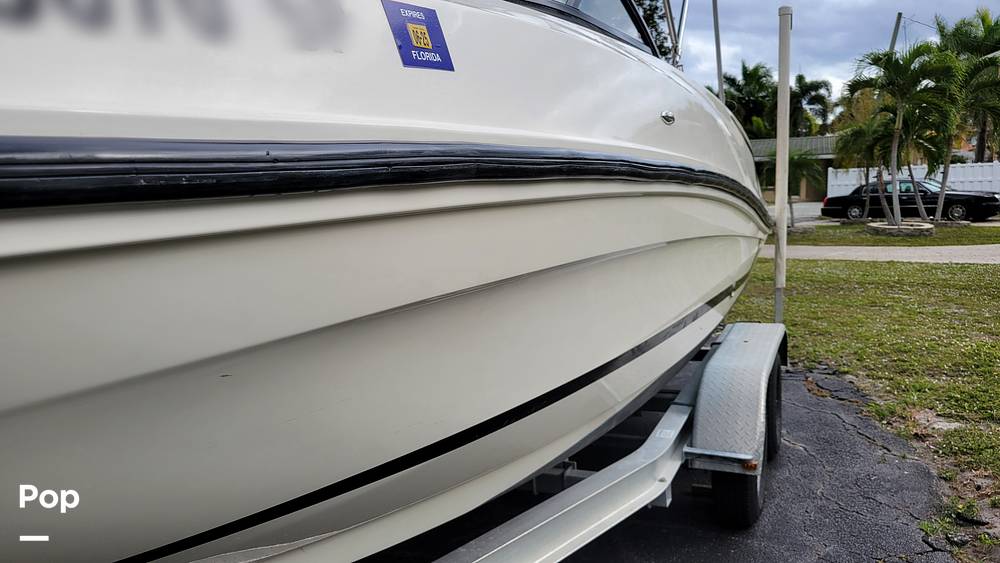 Slide: The Image of Bayliner VR5 2020 - 72