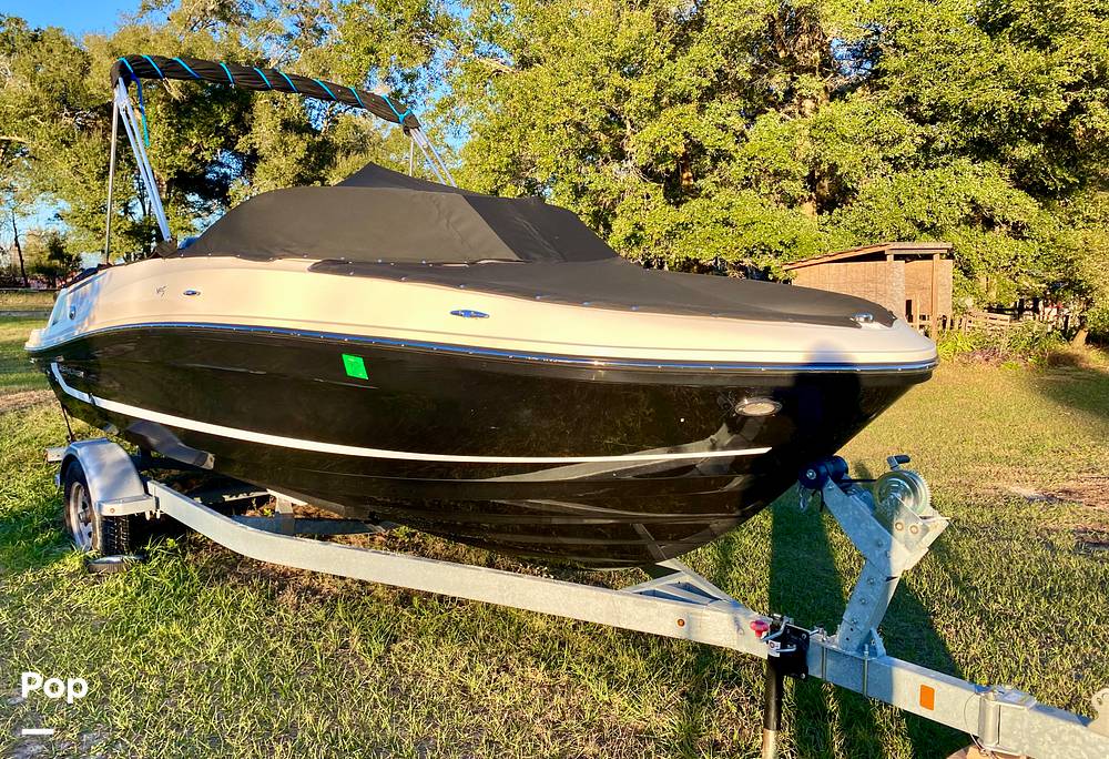 Slide: The Image of Bayliner VR5 2021 - 11868743