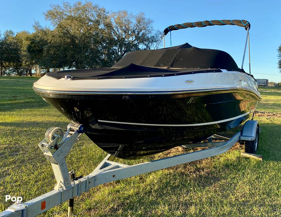 Slide: The Image of Bayliner VR5 2021 - 11868744