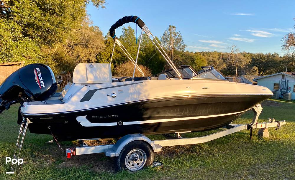 Slide: The Image of Bayliner VR5 2021 - 11868755
